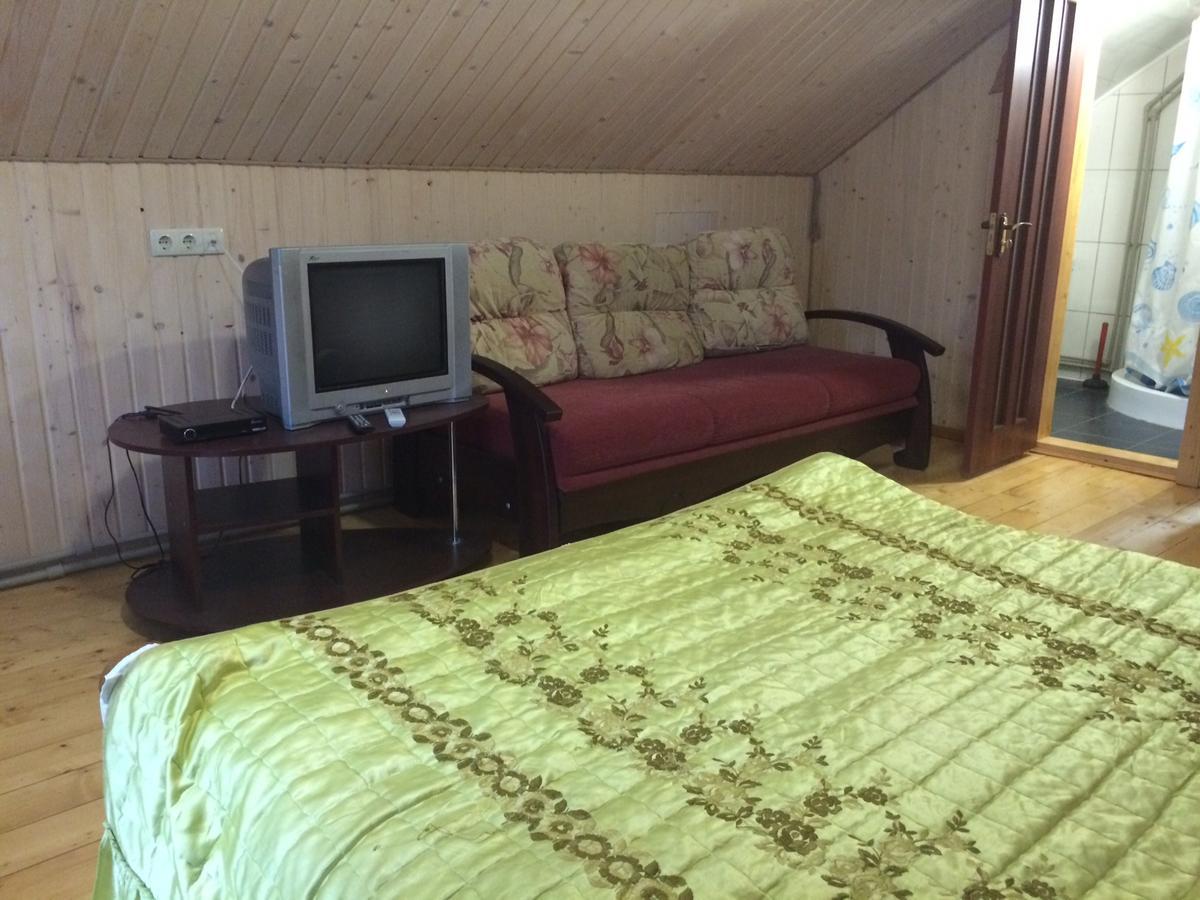 Guest House U Myrona Jaremče Esterno foto