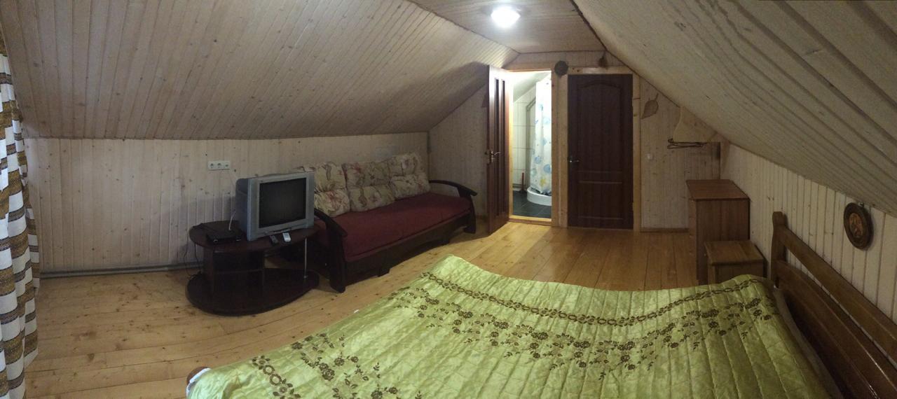 Guest House U Myrona Jaremče Esterno foto