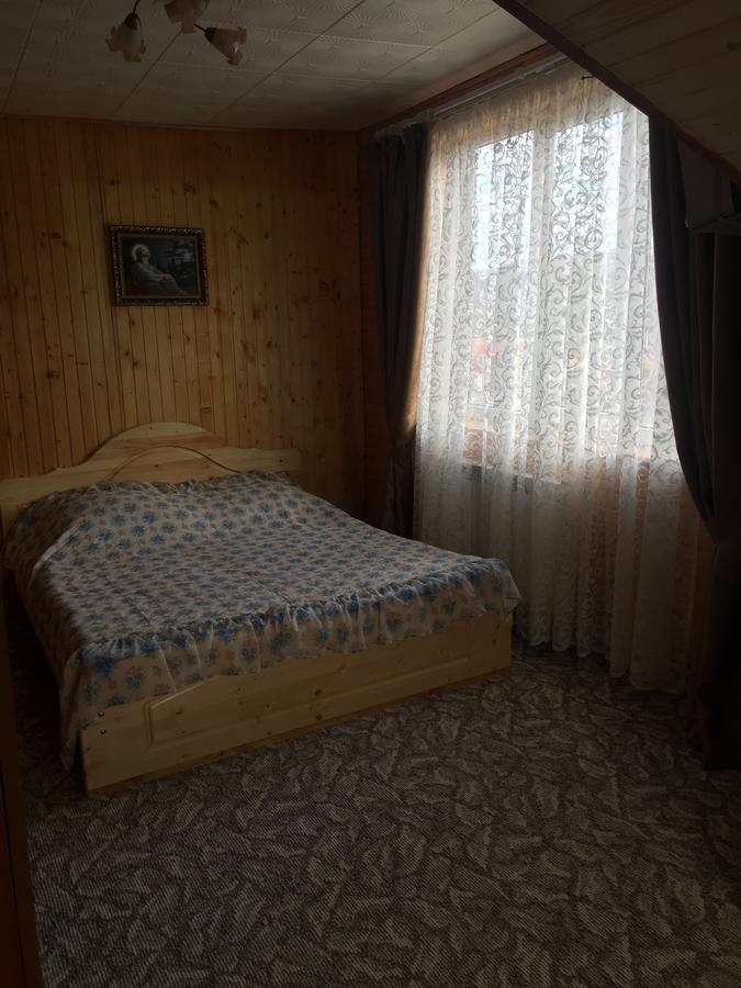 Guest House U Myrona Jaremče Esterno foto